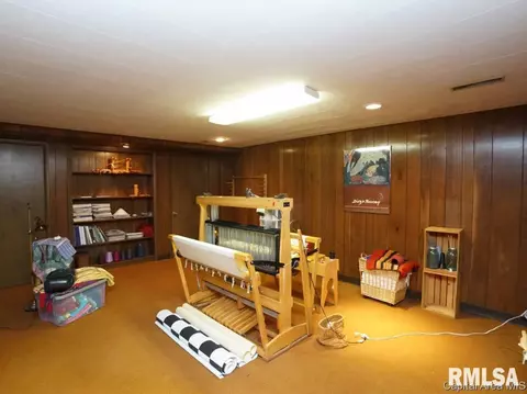 2000 S Noble Ave, Springfield, IL 62704 photo 32