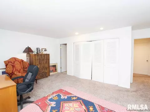 2000 S Noble Ave, Springfield, IL 62704 photo 21