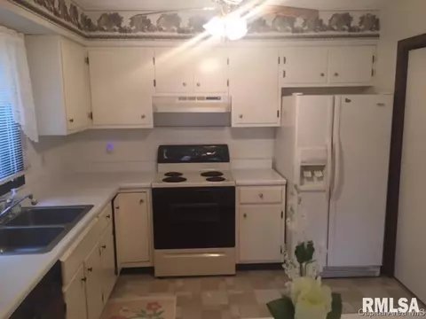 26 Brookside Pl, Springfield, IL 62704 photo 6
