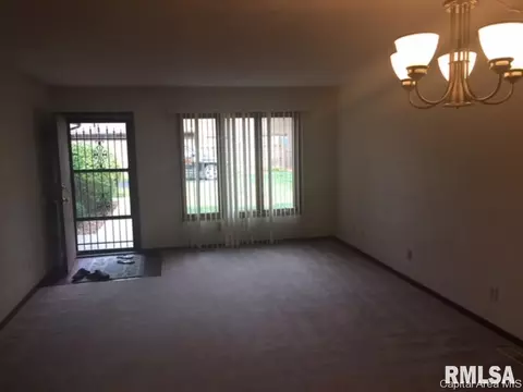 26 Brookside Pl, Springfield, IL 62704 photo 3
