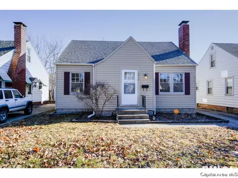 2412 S 8th St, Springfield, IL 62703 photo 1