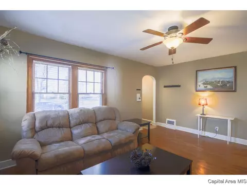 2412 S 8th St, Springfield, IL 62703 photo 8