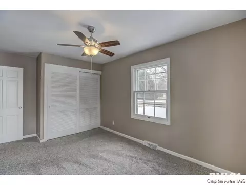 61 Interlacken, Springfield, IL 62704 photo 22