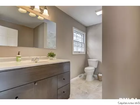 61 Interlacken, Springfield, IL 62704 photo 19