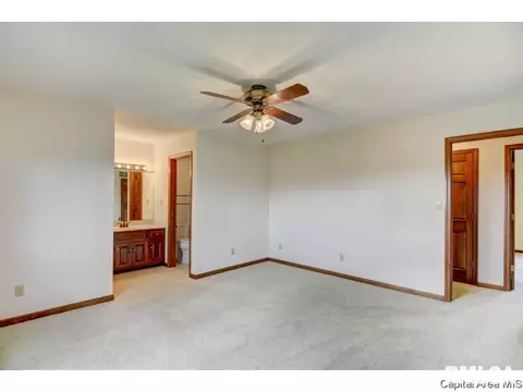 3912 Rochester Rd, Springfield, IL 62712 photo 16