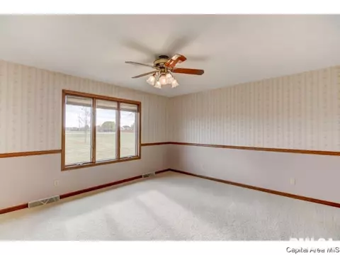 3912 Rochester Rd, Springfield, IL 62712 photo 13
