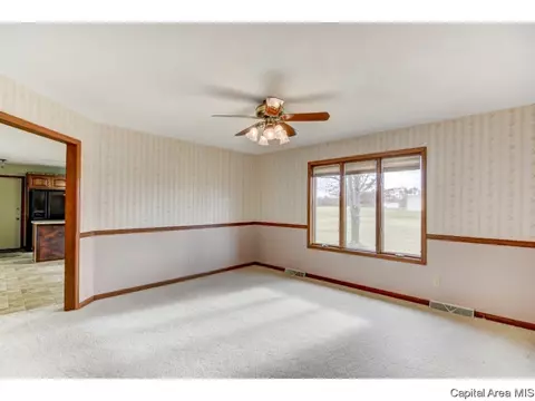 3912 Rochester Rd, Springfield, IL 62712 photo 14