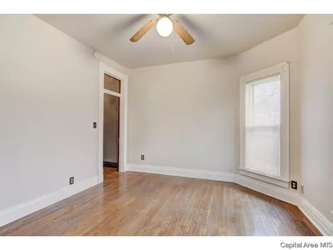 1227 N 3rd St, Springfield, IL 62702 photo 21