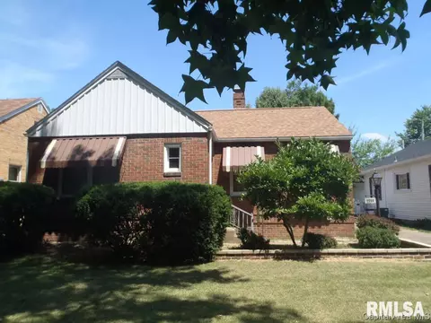 2004 Marland, Springfield, IL 62702 photo 1