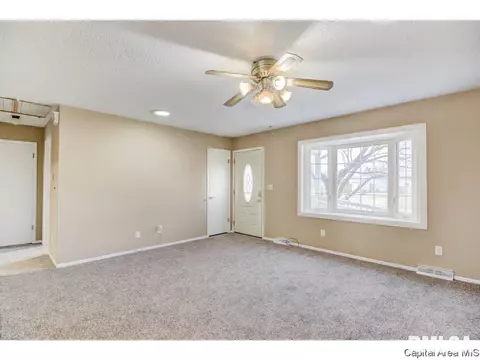 3128 Lakeshire, Springfield, IL 62707 photo 4