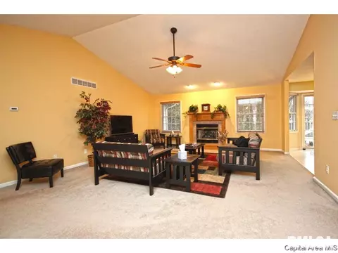 2725 Haggard, Springfield, IL 62711 photo 6