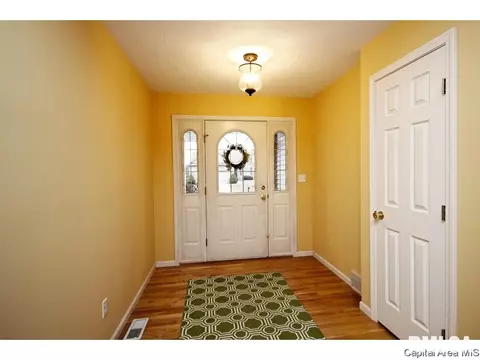 2725 Haggard, Springfield, IL 62711 photo 2