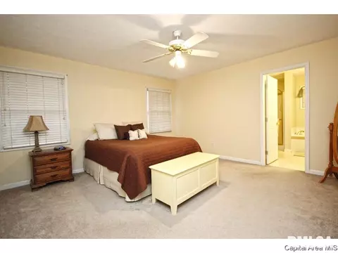 2725 Haggard, Springfield, IL 62711 photo 14