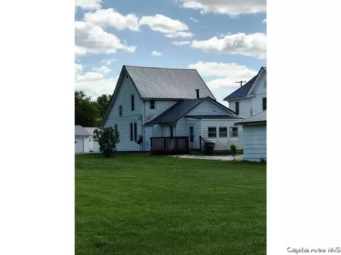 206 School Rd, Camp Point, IL 62320 photo 2