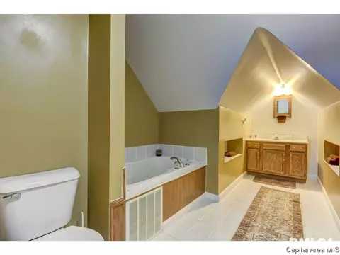 1459 N 4th St, Springfield, IL 62702 photo 18