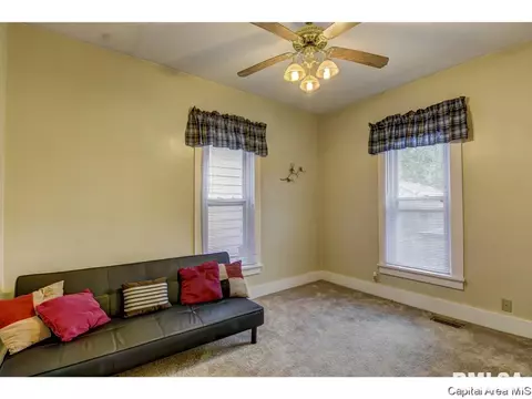 1459 N 4th St, Springfield, IL 62702 photo 12