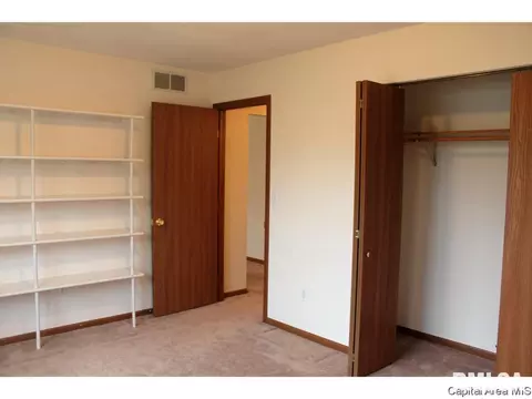 2921 Dunwich, Springfield, IL 62702 photo 13