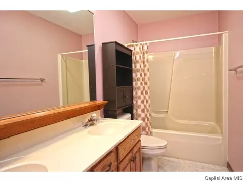 2016 Halifax, Springfield, IL 62703 photo 29