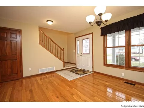 2016 Halifax, Springfield, IL 62703 photo 3