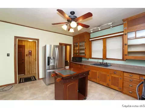 1908 S Spring St, Springfield, IL 62704 photo 17