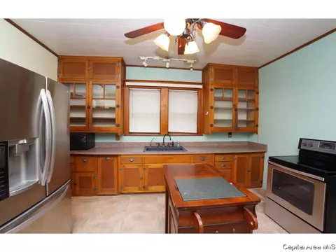 1908 S Spring St, Springfield, IL 62704 photo 14