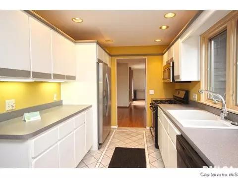 26 Forest Green Dr, Springfield, IL 62711 photo 12