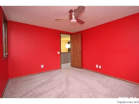 26 Forest Green Dr, Springfield, IL 62711 photo 25