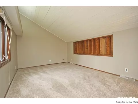 26 Forest Green Dr, Springfield, IL 62711 photo 18