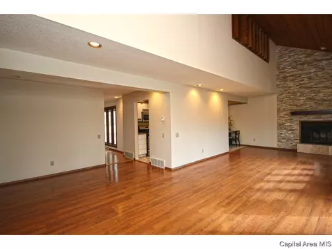26 Forest Green Dr, Springfield, IL 62711 photo 7