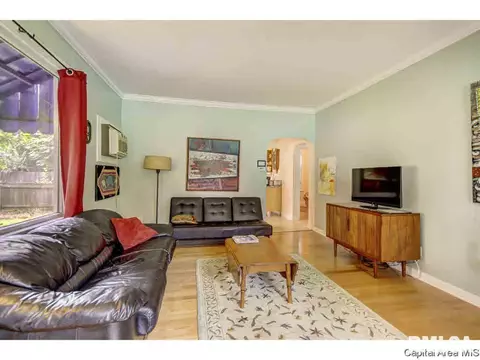 414 E Black Ave, Springfield, IL 62702 photo 10