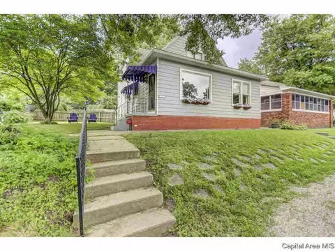 414 E Black Ave, Springfield, IL 62702 photo 2