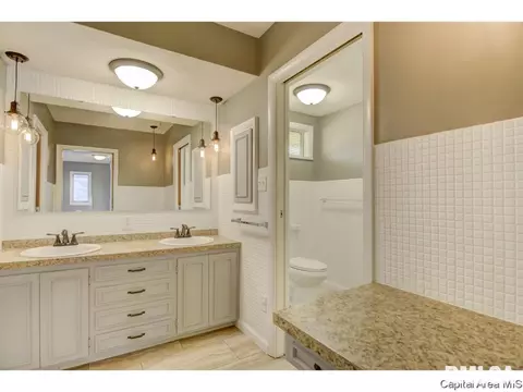 3165 Elmhurst Dr, Springfield, IL 62704 photo 17