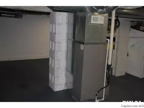 1534 E Kys, Springfield, IL 62702 photo 19