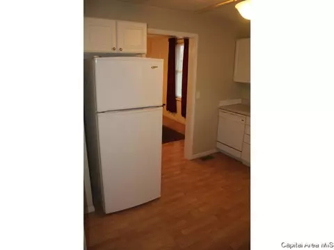 1534 E Kys, Springfield, IL 62702 photo 9