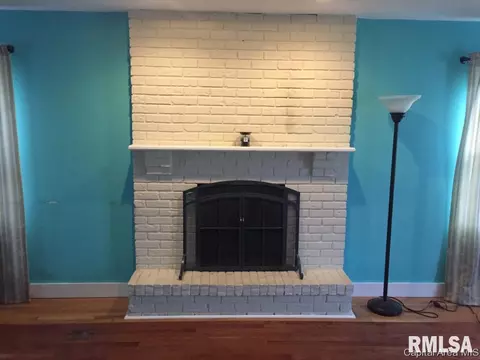 33 Long View Dr, Springfield, IL 62712 photo 3