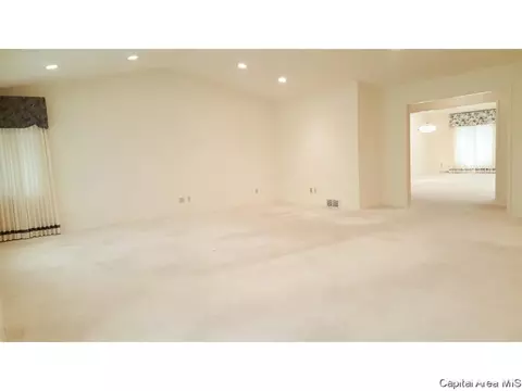 46 Turnberry, Springfield, IL 62704 photo 10