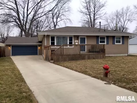 3331 Stanton St, Springfield, IL 62703 photo 2