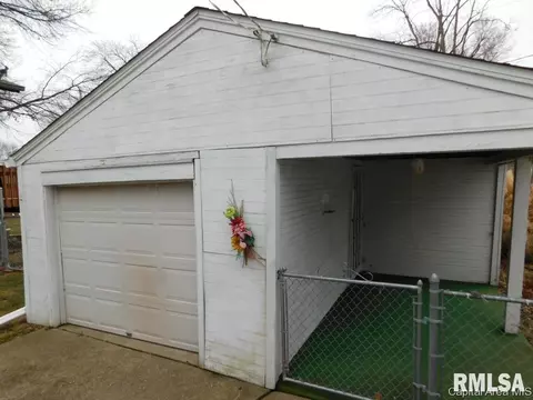 2304 Queensway Rd, Springfield, IL 62703 photo 18