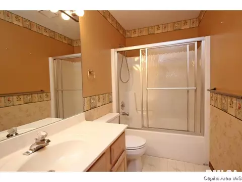2416 Heather Mill Ct, Springfield, IL 62704 photo 20