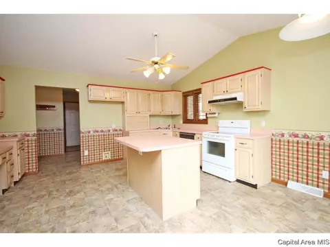 2416 Heather Mill Ct, Springfield, IL 62704 photo 7