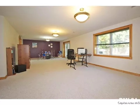 3117 W Washington St, Springfield, IL 62702 photo 24