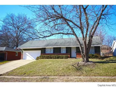 109 Whitefield, Springfield, IL 62704 photo 1