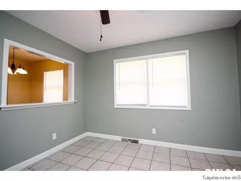 109 Whitefield, Springfield, IL 62704 photo 10