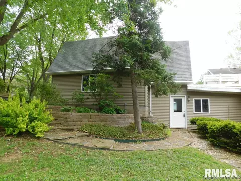 51 Fairview Ln, Springfield, IL 62711 photo 3