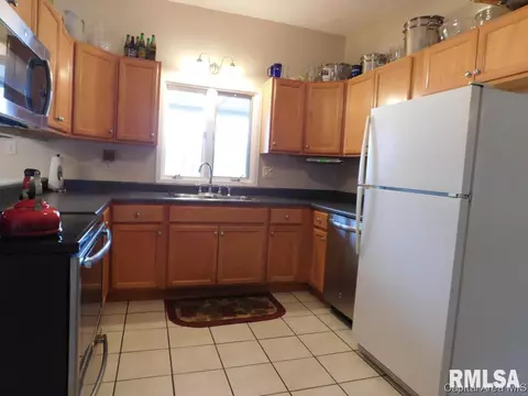 51 Fairview Ln, Springfield, IL 62711 photo 17