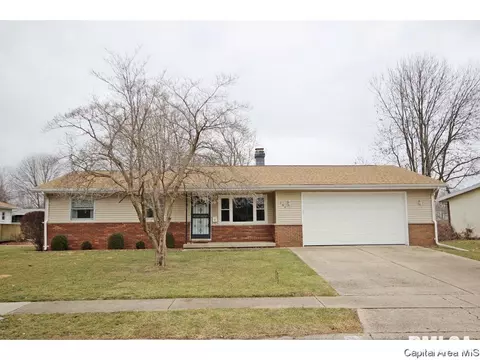 204 Deerhead Ln, Springfield, IL 62704 photo 1