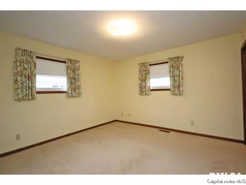 204 Deerhead Ln, Springfield, IL 62704 photo 14