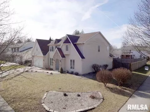 1801 Hunter Ridge Dr, Springfield, IL 62704 photo 2