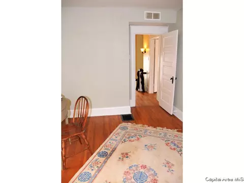 1111 N 2nd St, Springfield, IL 62702 photo 21