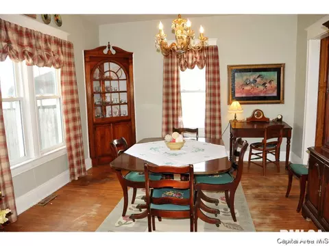 1111 N 2nd St, Springfield, IL 62702 photo 11